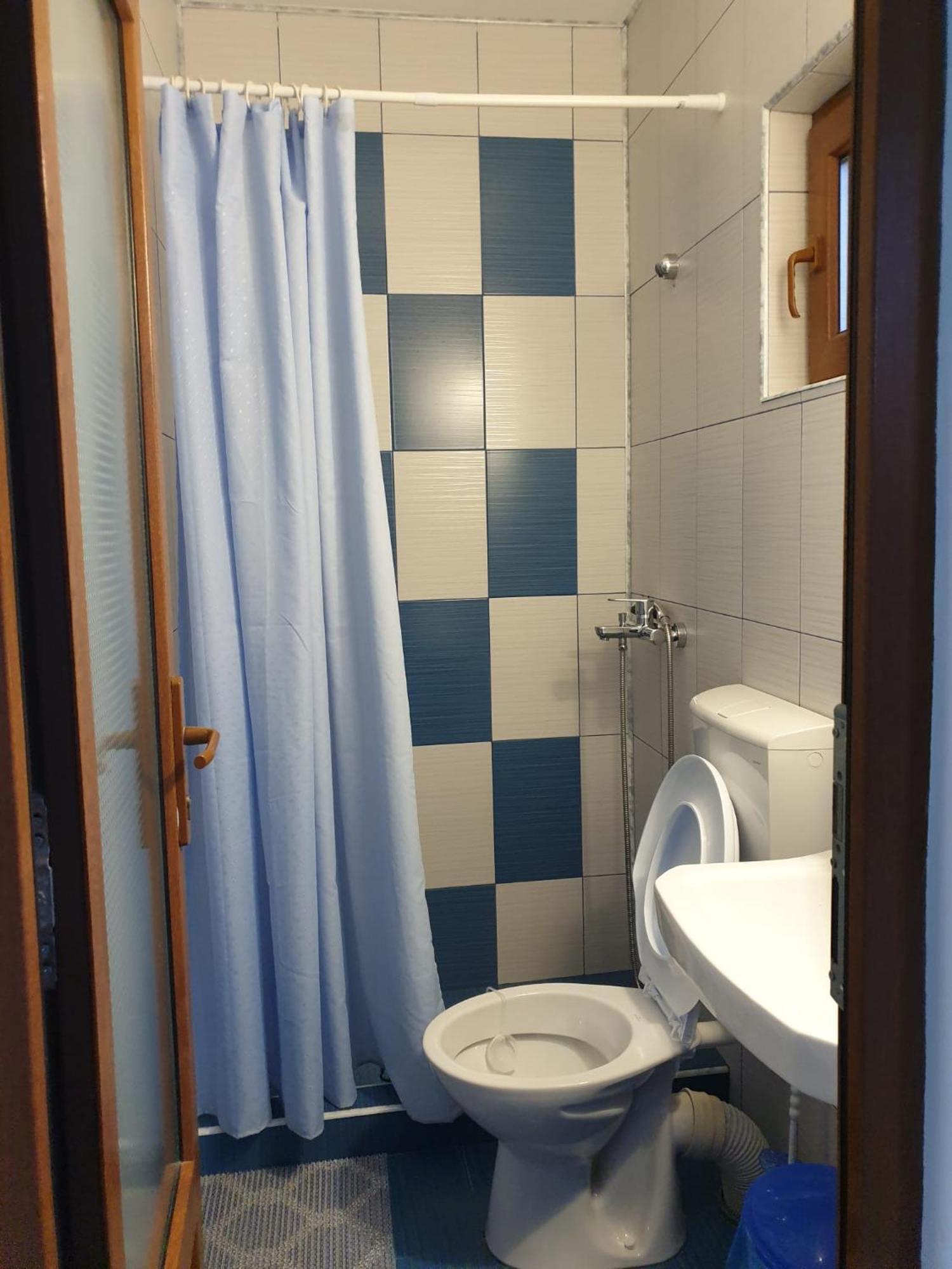 מלון קוסטינסטי Casa Mary מראה חיצוני תמונה