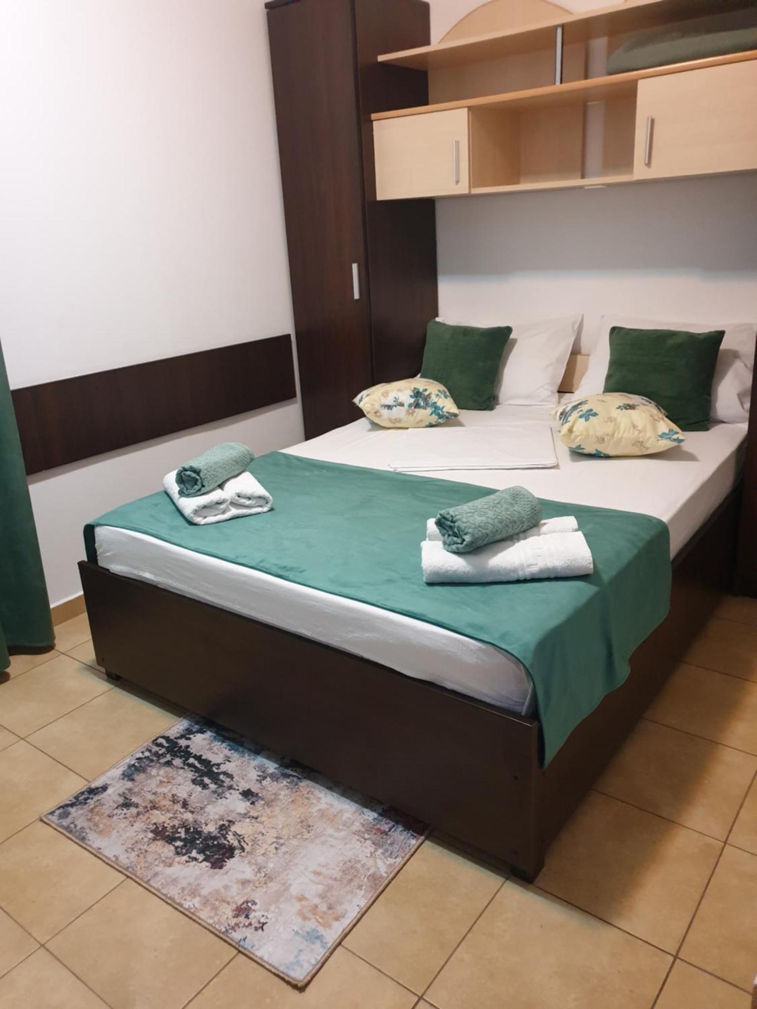 מלון קוסטינסטי Casa Mary מראה חיצוני תמונה